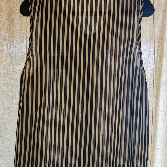 Sparkle & Fade Sleeveless Striped Blouse - Picture 2 of 3